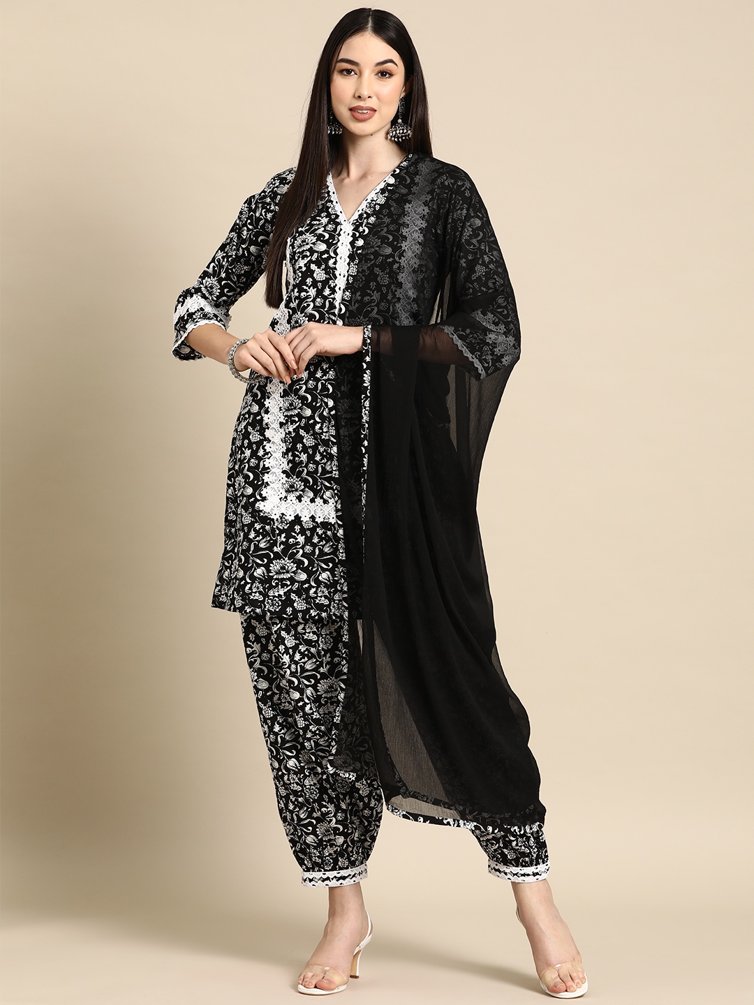 

anayna Floral Printed Pure Cotton Kurti With Dhoti Pants & Dupatta, Black