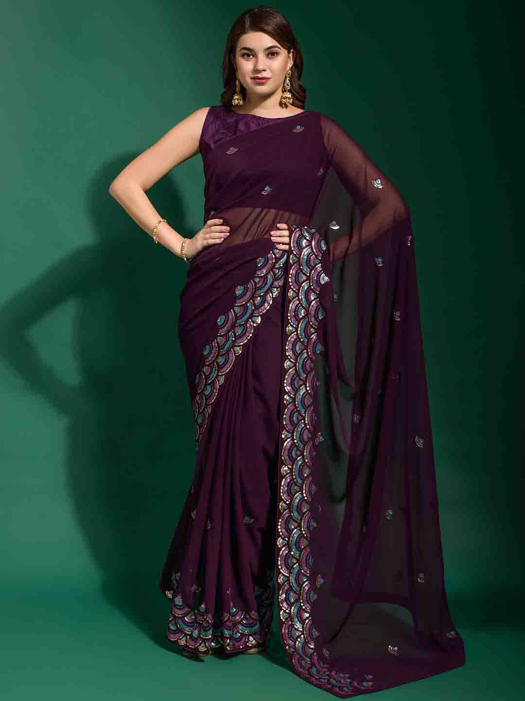 

DIVASTRI Embellished Sequinned Saree, Purple