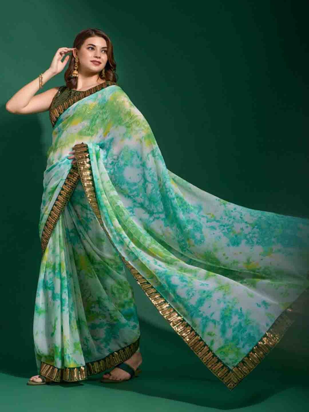 

DIVASTRI Tie and Dye Embroidered Saree, Green