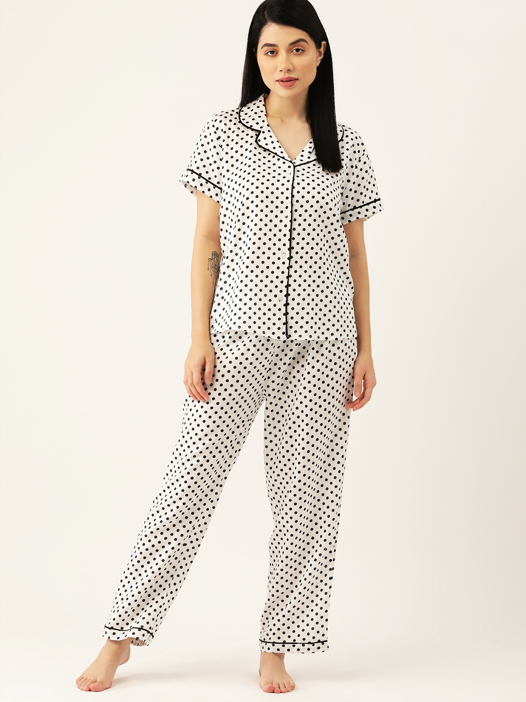 

ETC Polka Dots Printed Night Suit, White