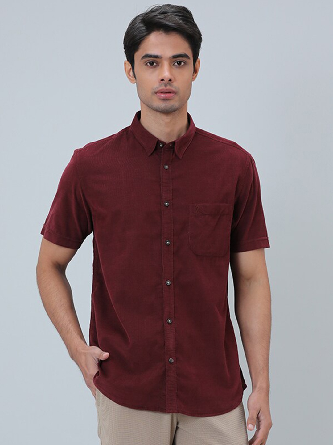 

Indian Terrain Chiseled Slim Fit Pure Cotton Opaque Casual Shirt, Maroon