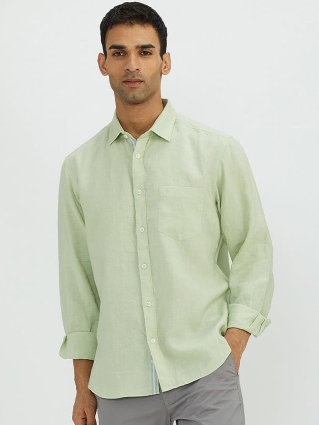 

Indian Terrain Spread Collar Chiseled Slim Fit Opaque Pure Cotton Casual Shirt, Lime green