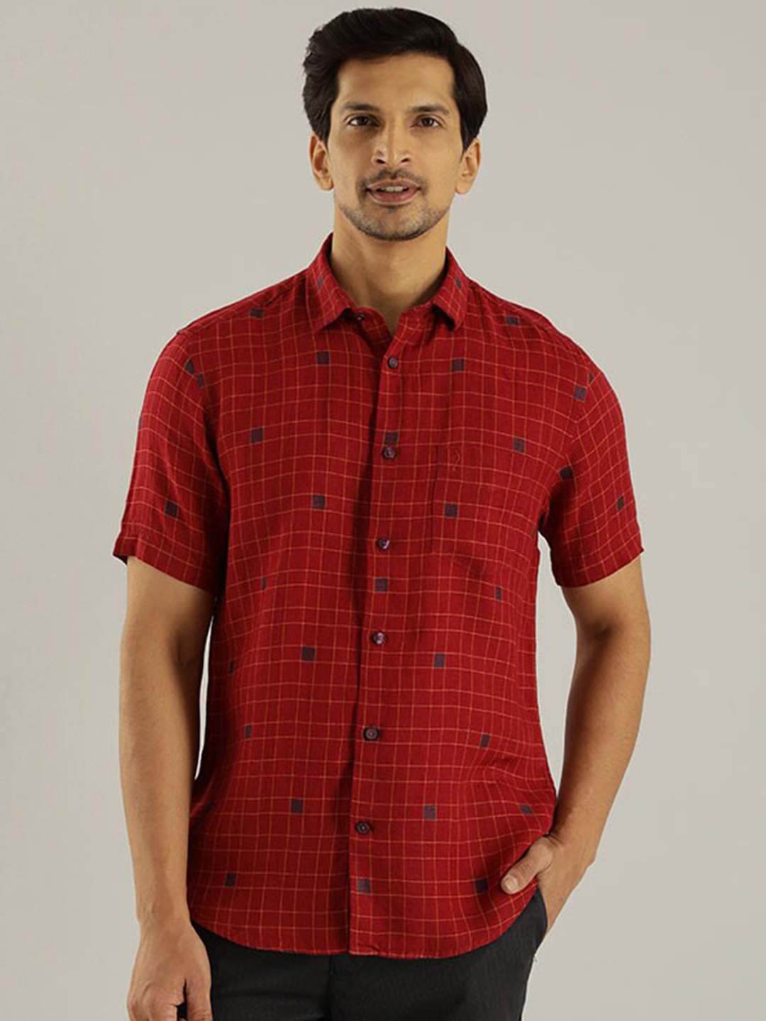 

Indian Terrain Chiseled Slim Fit Tartan Checked Pure Cotton Casual Shirt, Red
