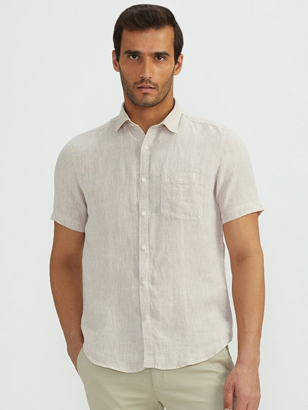 

Indian Terrain Chiseled Slim Fit Pure Cotton Casual Shirt, Cream