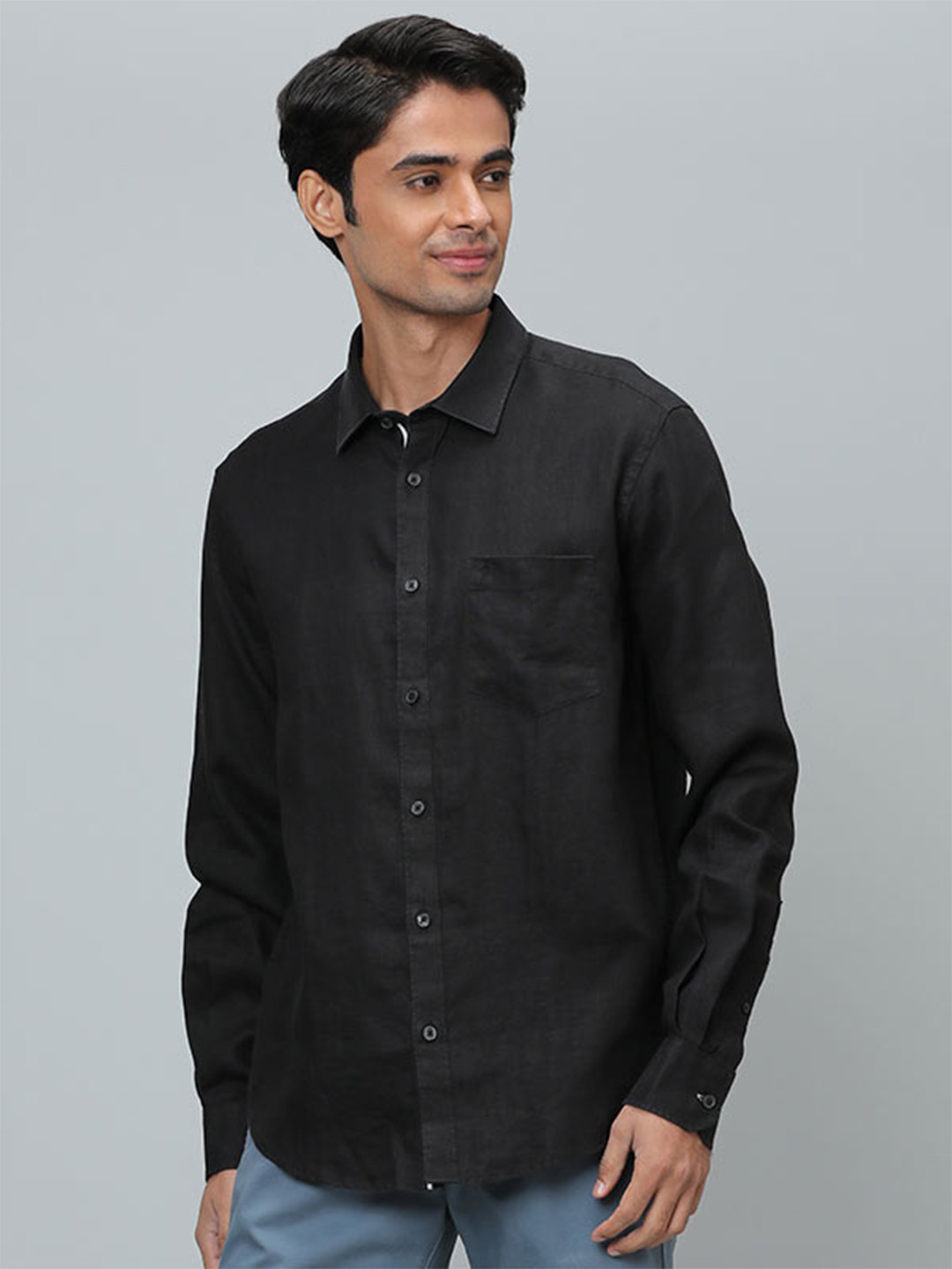 

Indian Terrain Chiseled Slim Fit Pure Cotton Casual Shirt, Black