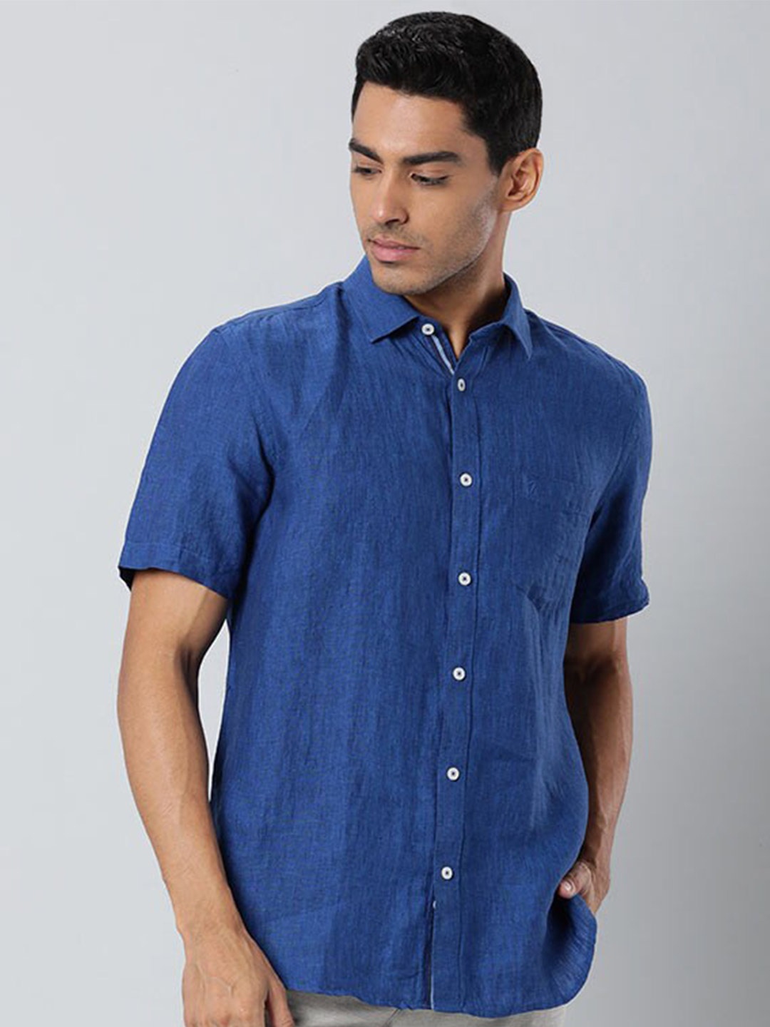 

Indian Terrain Spread Collar Chiseled Slim Fit Casual Cotton Shirt, Blue