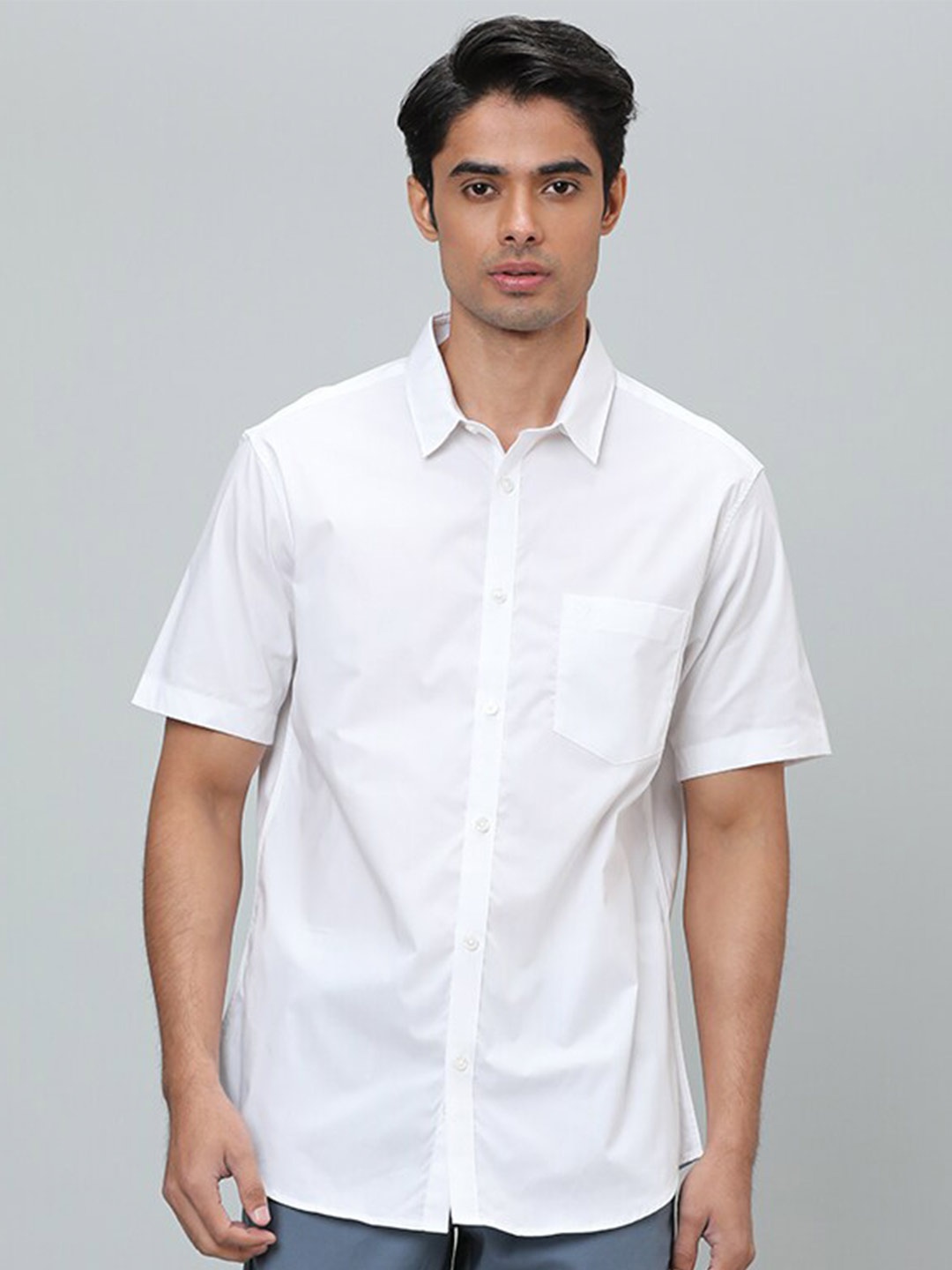 

Indian Terrain Chiseled Slim Fit Opaque Casual Shirt, White