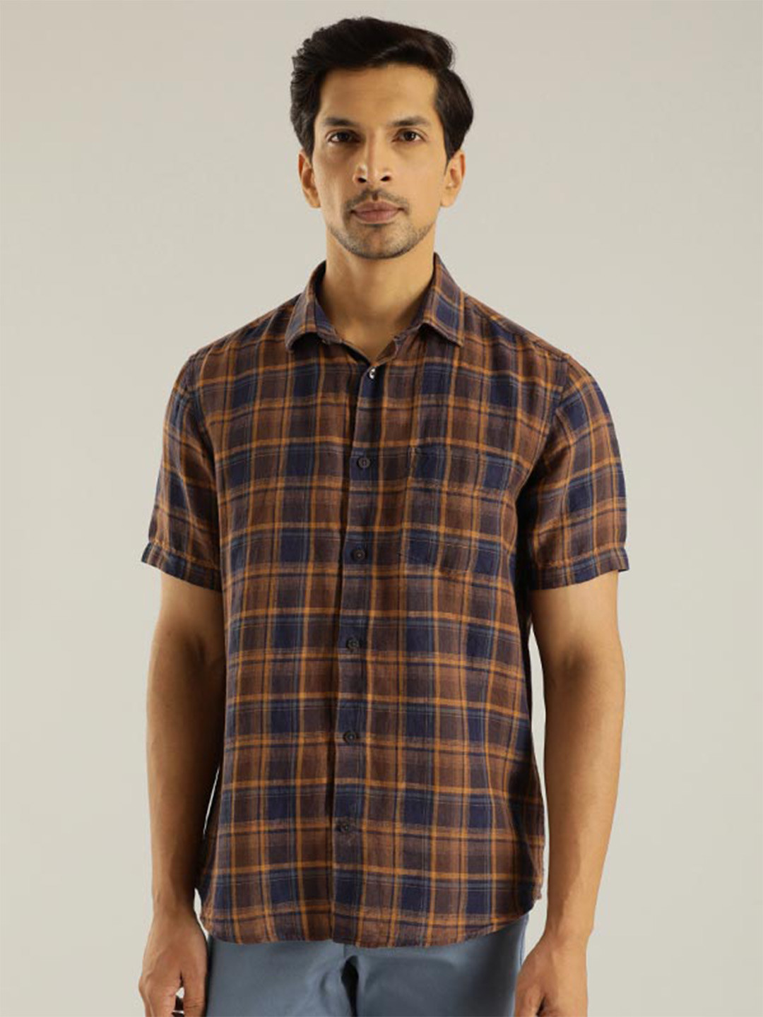 

Indian Terrain Chiseled Fit Slim Fit Tartan Checks Pure Cotton Casual Shirt, Brown