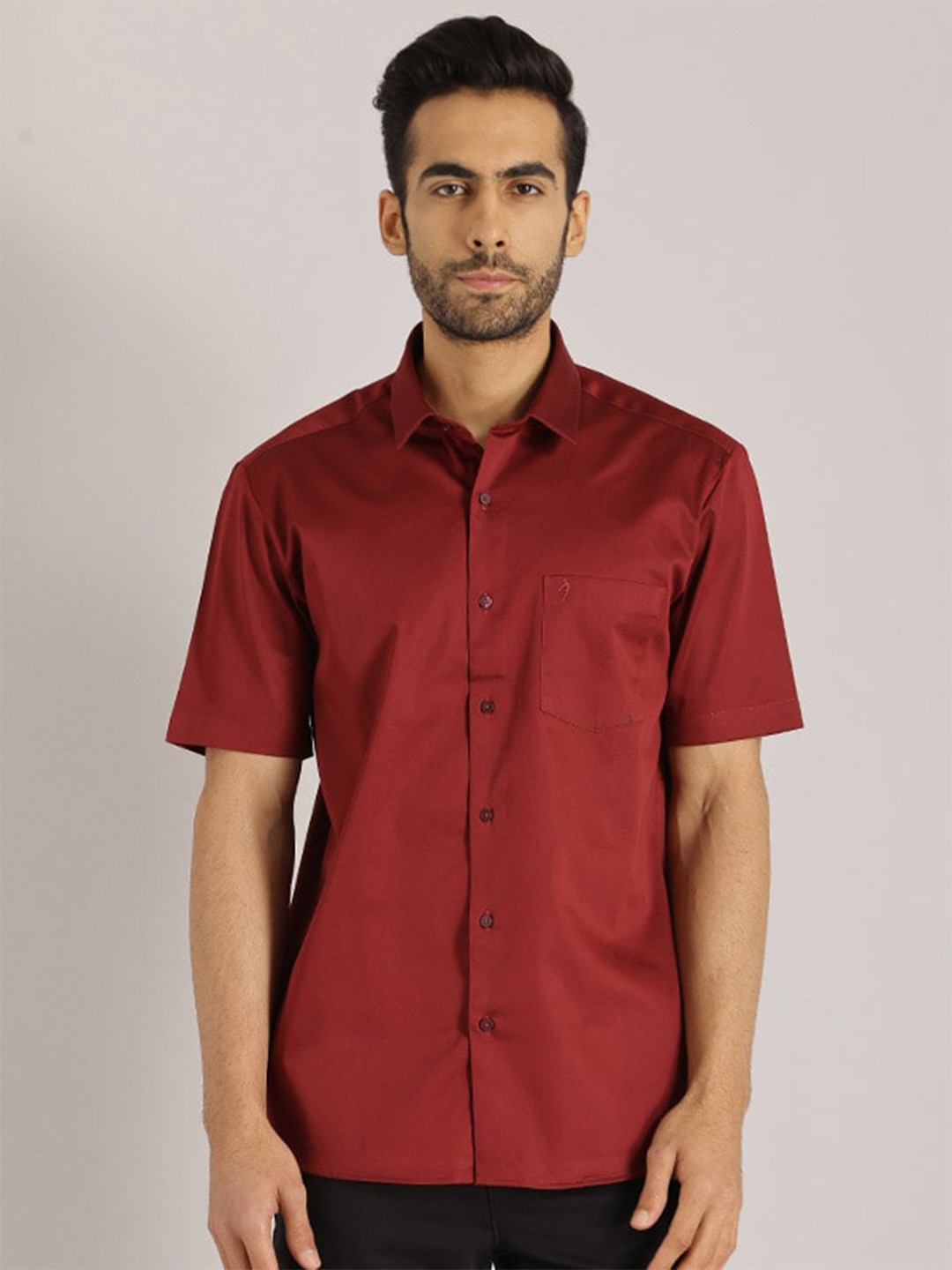 

Indian Terrain Chiseled Slim Fit Pure Cotton Casual Shirt, Red