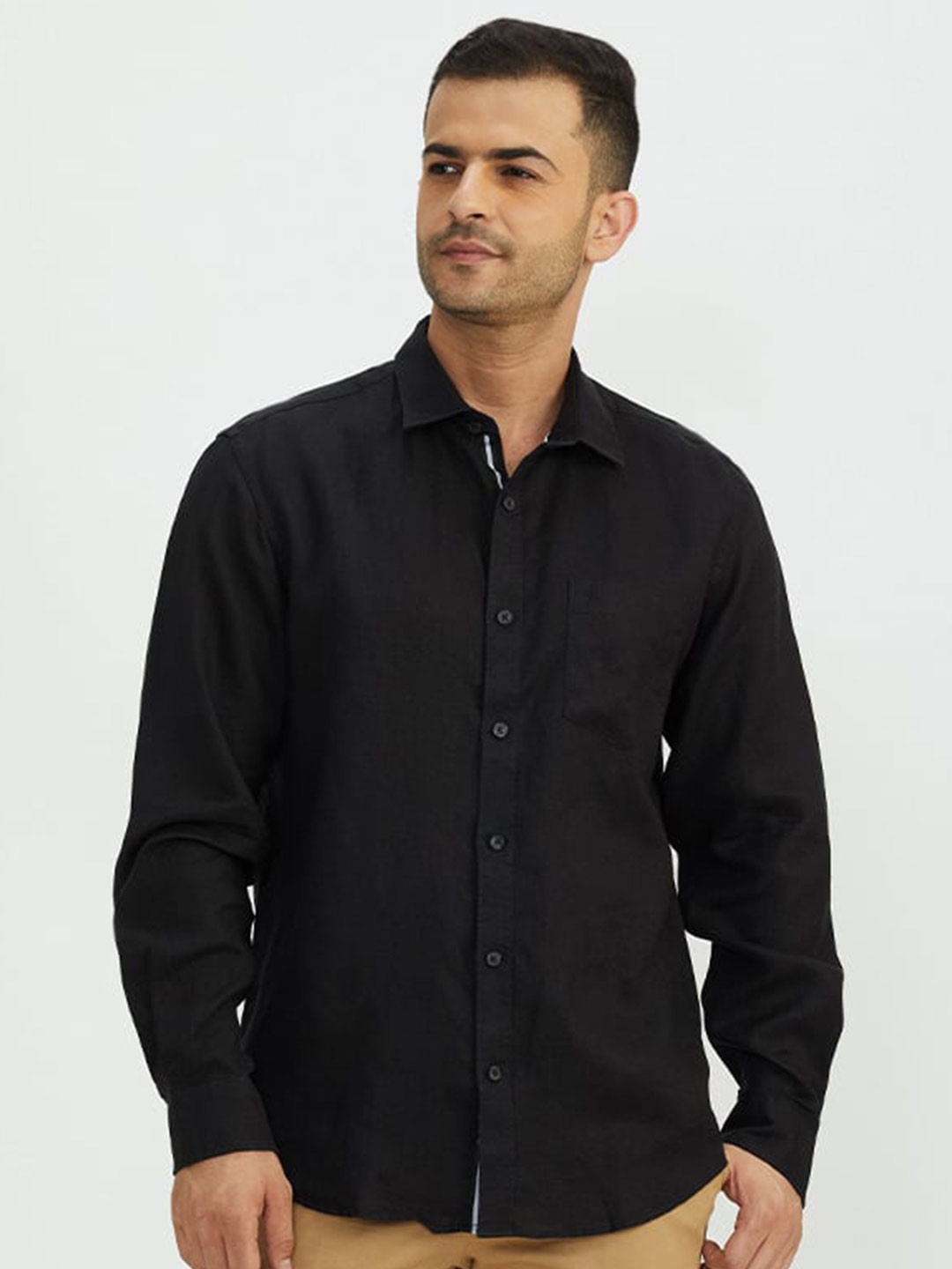 

Indian Terrain Chiseled Slim Fit Pure Cotton Casual Shirt, Black