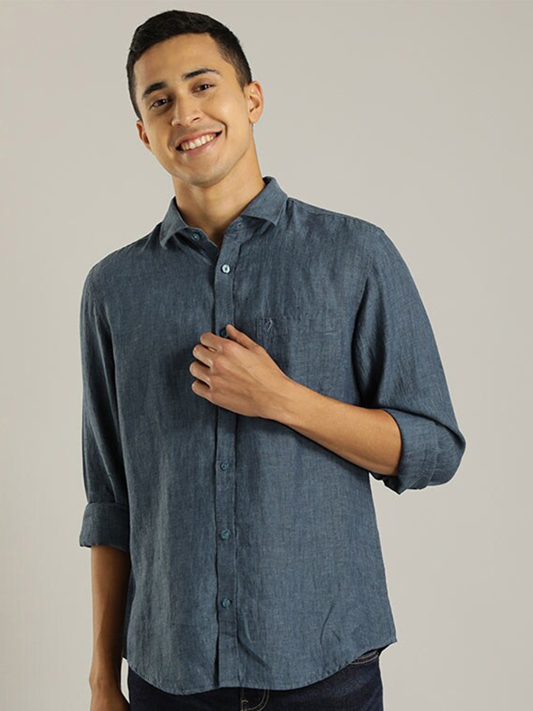 

Indian Terrain Chiseled Slim Fit Spread Collar Cotton Casual Shirt, Blue