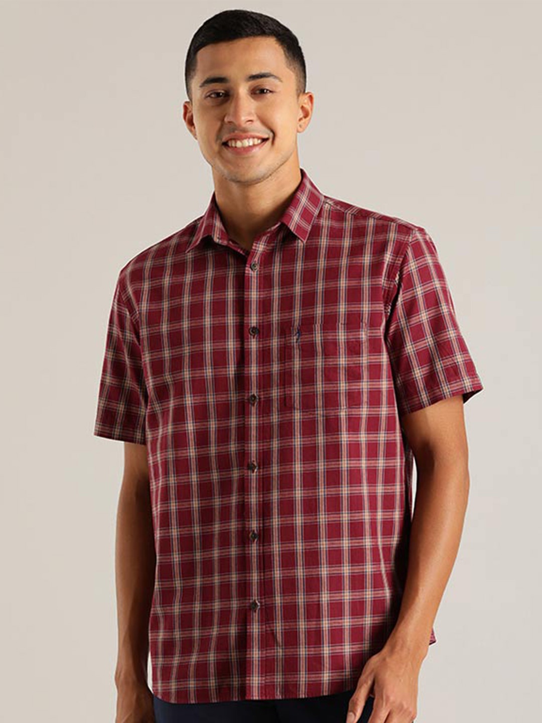 

Indian Terrain Checked Chiseled Slim Fit Pure Cotton Casual Shirt, Red