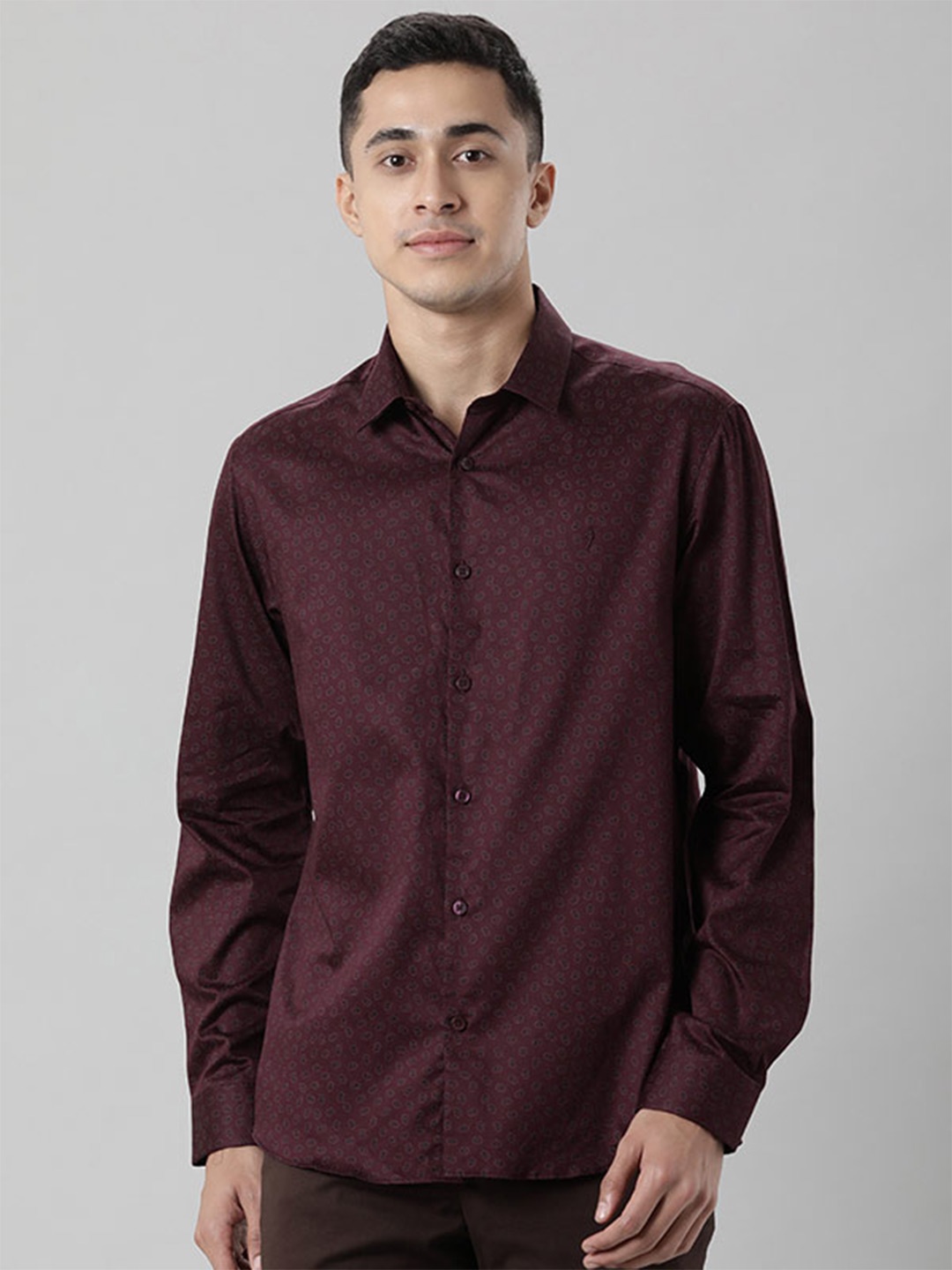 

Indian Terrain Chiseled Slim Fit Ethnic Motif Printed Casual Pure Cotton Shirt, Burgundy