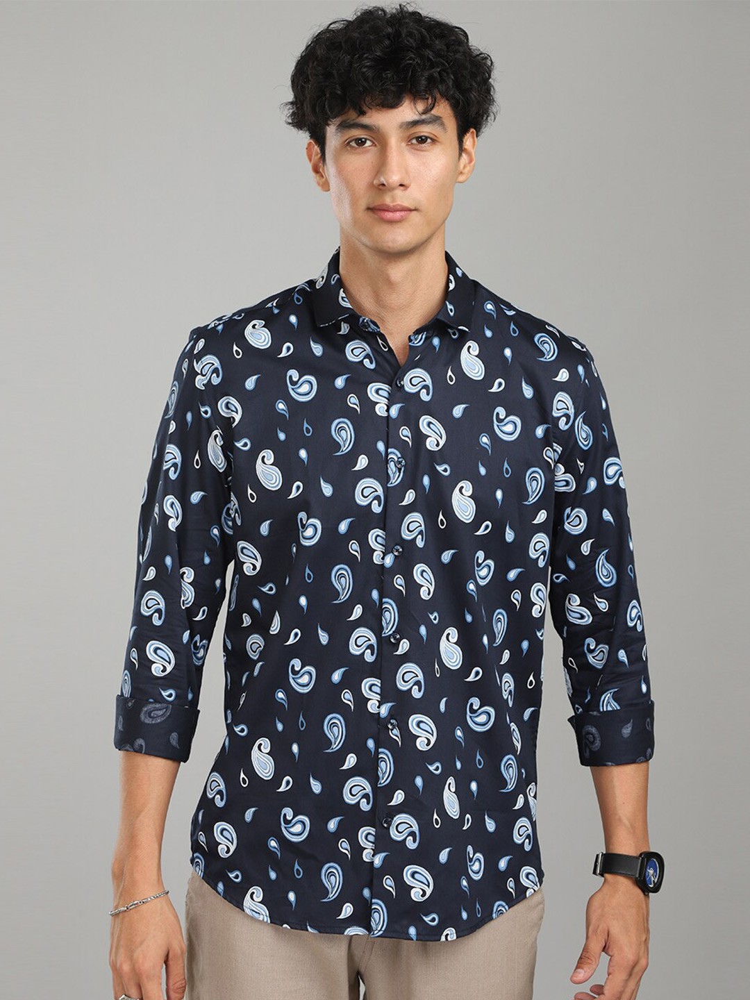 

FOGA New Fit Ethnic Motifs Printed Pure Cotton Casual Shirt, Black