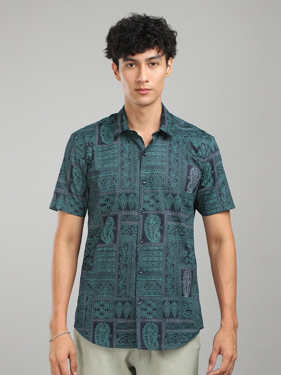 

FOGA New Ethnic Motifs Printed Satin Shirt, Black