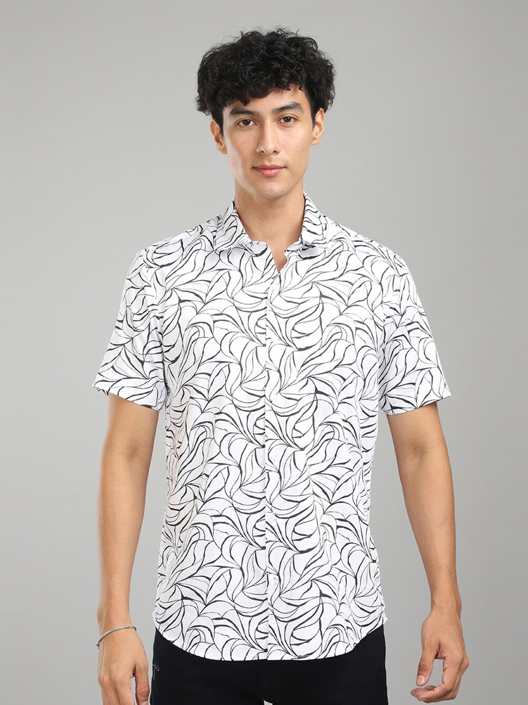 

FOGA New Fit Abstract Printed Pure Cotton Casual Shirt, White