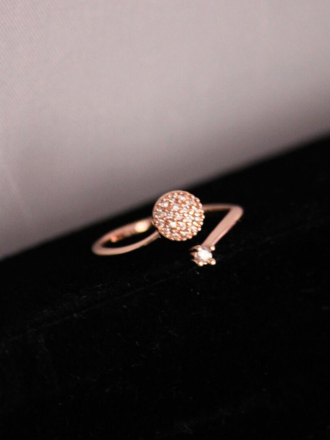 

SALTY Stone-Studded Adjustable Finger Ring, Rose gold