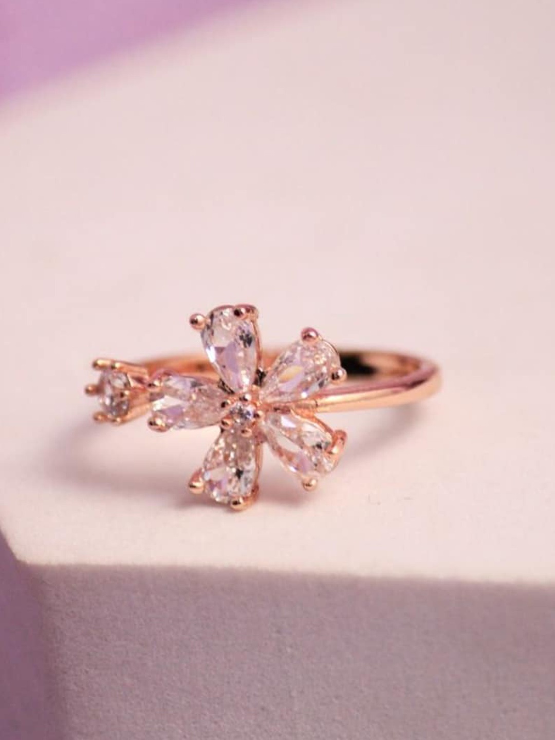 

SALTY Anti-Tarnish Orchid Love Finger Ring, Gold