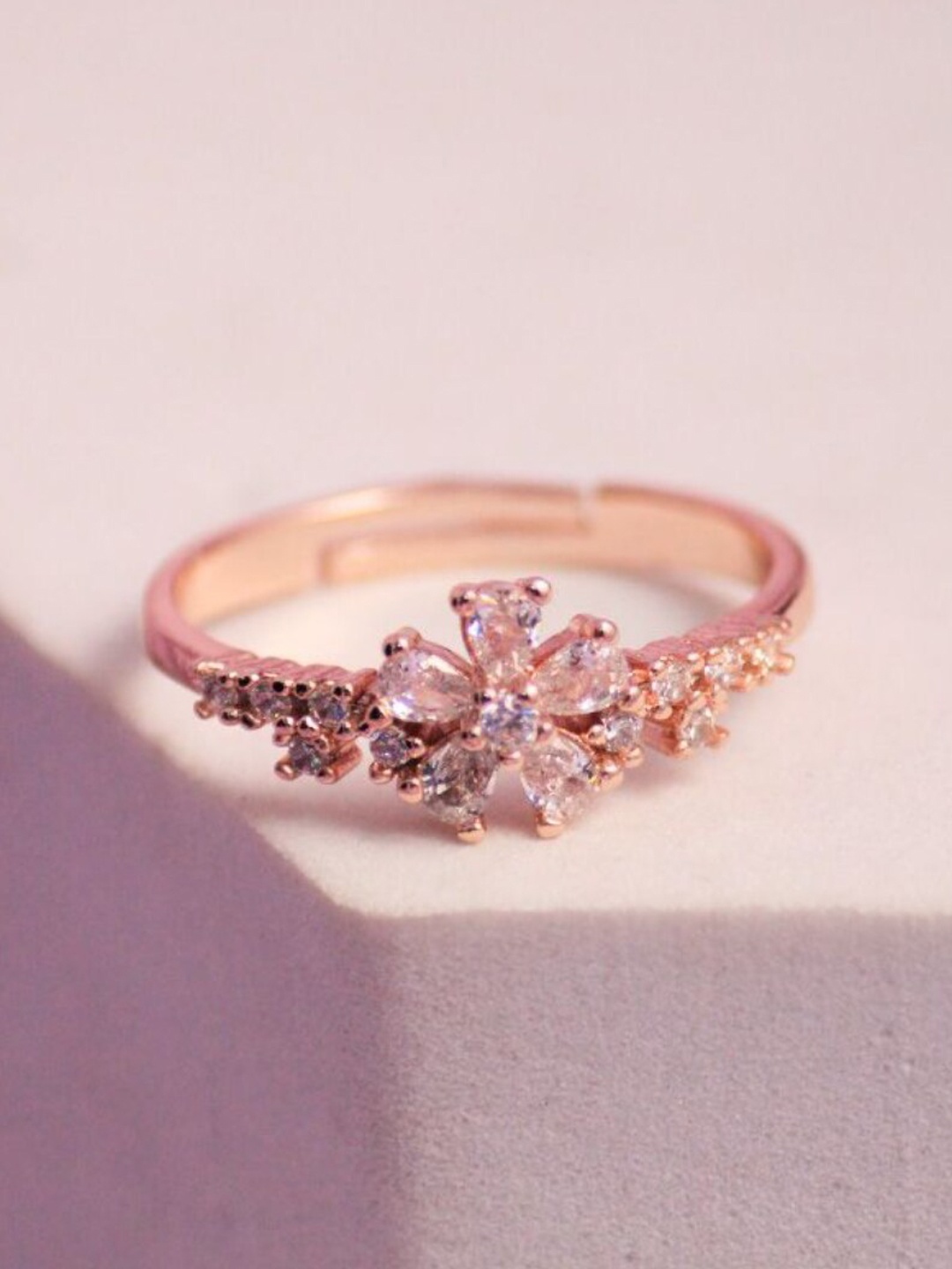 

SALTY Anti-Tarnish Stone Studded Finger Ring, Rose gold