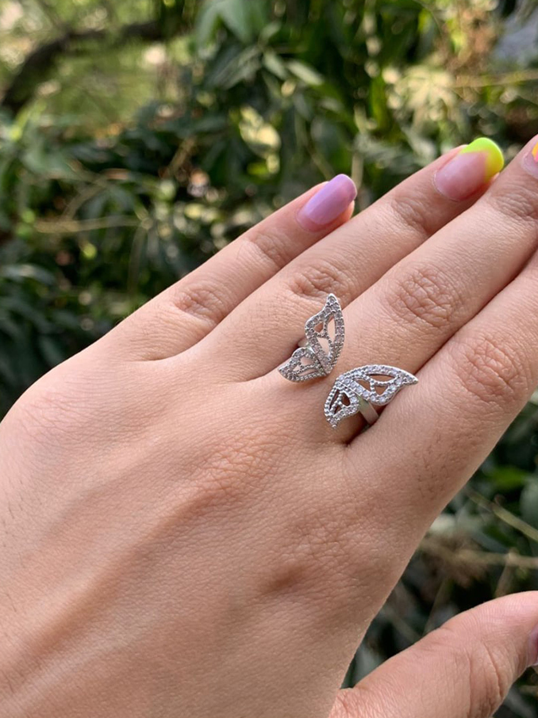 

SALTY Anti-Tarnish Stone-Studded Finger Ring, Silver