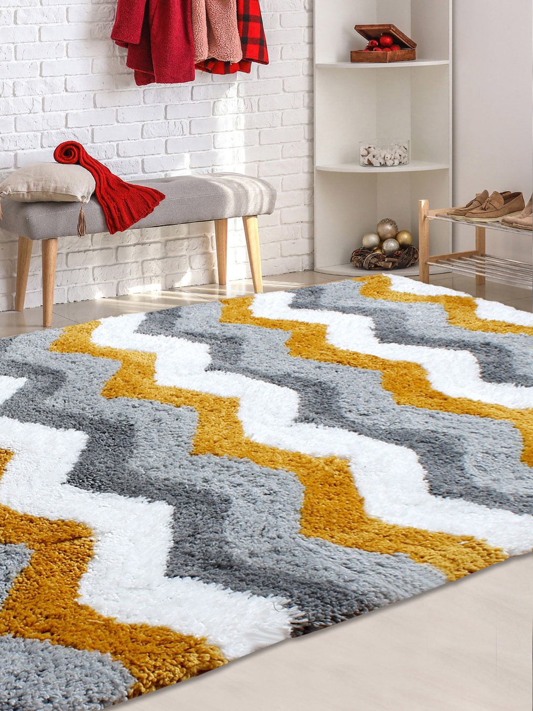 

AVI Living Mustard-Yellow & Grey Geometric Floor Mat