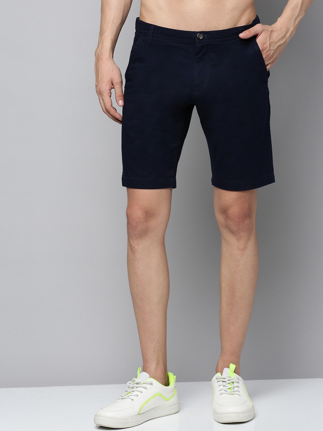 

Urban Dog Men Mid Rise Pure Cotton Shorts, Navy blue