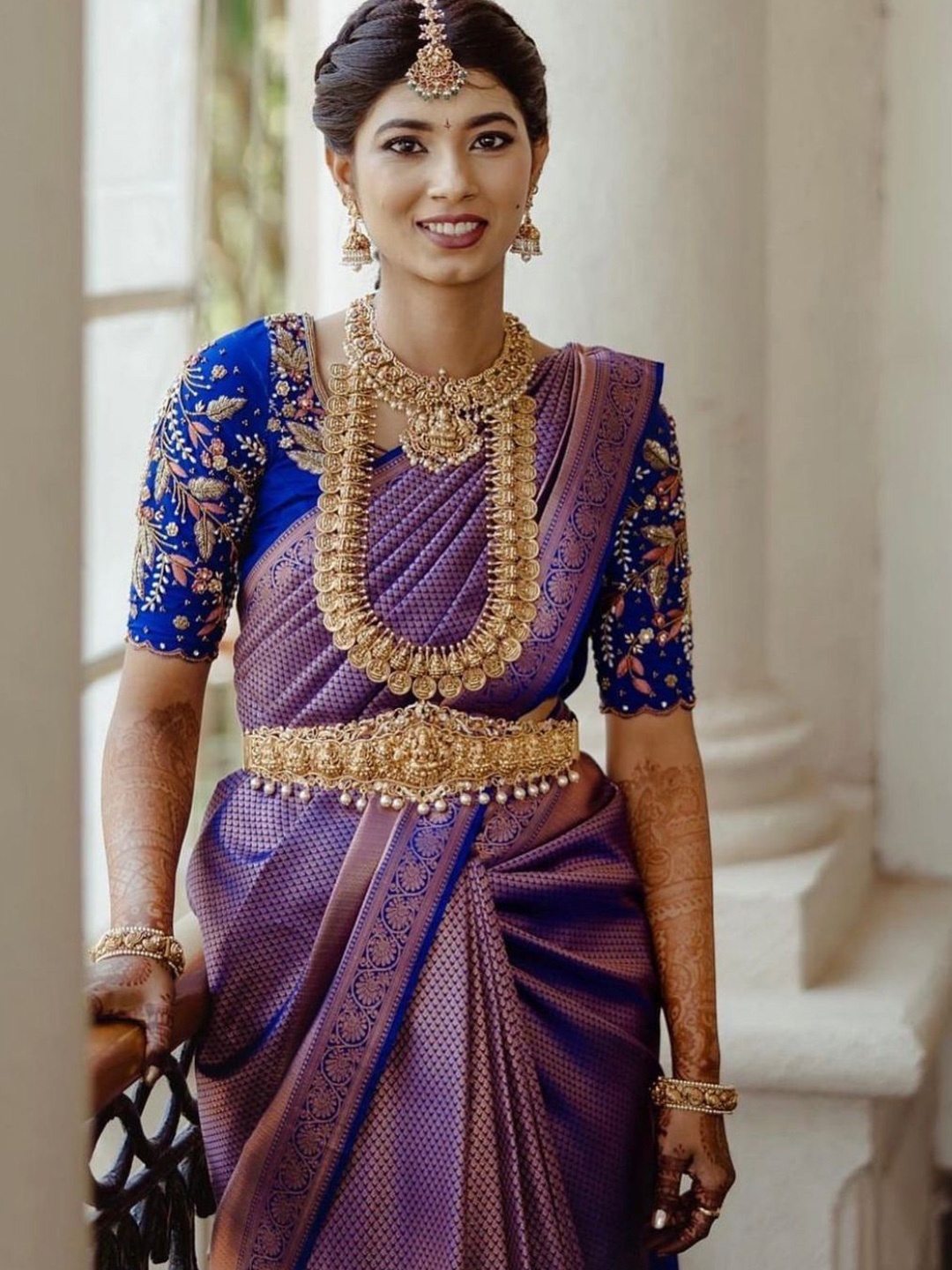 

Naishu Trendz Ethnic Woven Design Zari Pure Silk Kanjeevaram Saree, Violet