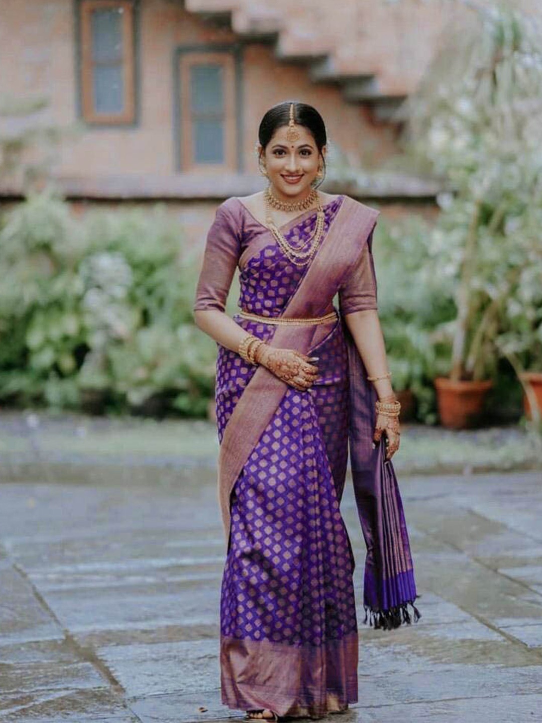 

Naishu Trendz Ethnic Woven Design Zari Pure Silk Kanjeevaram Saree, Purple
