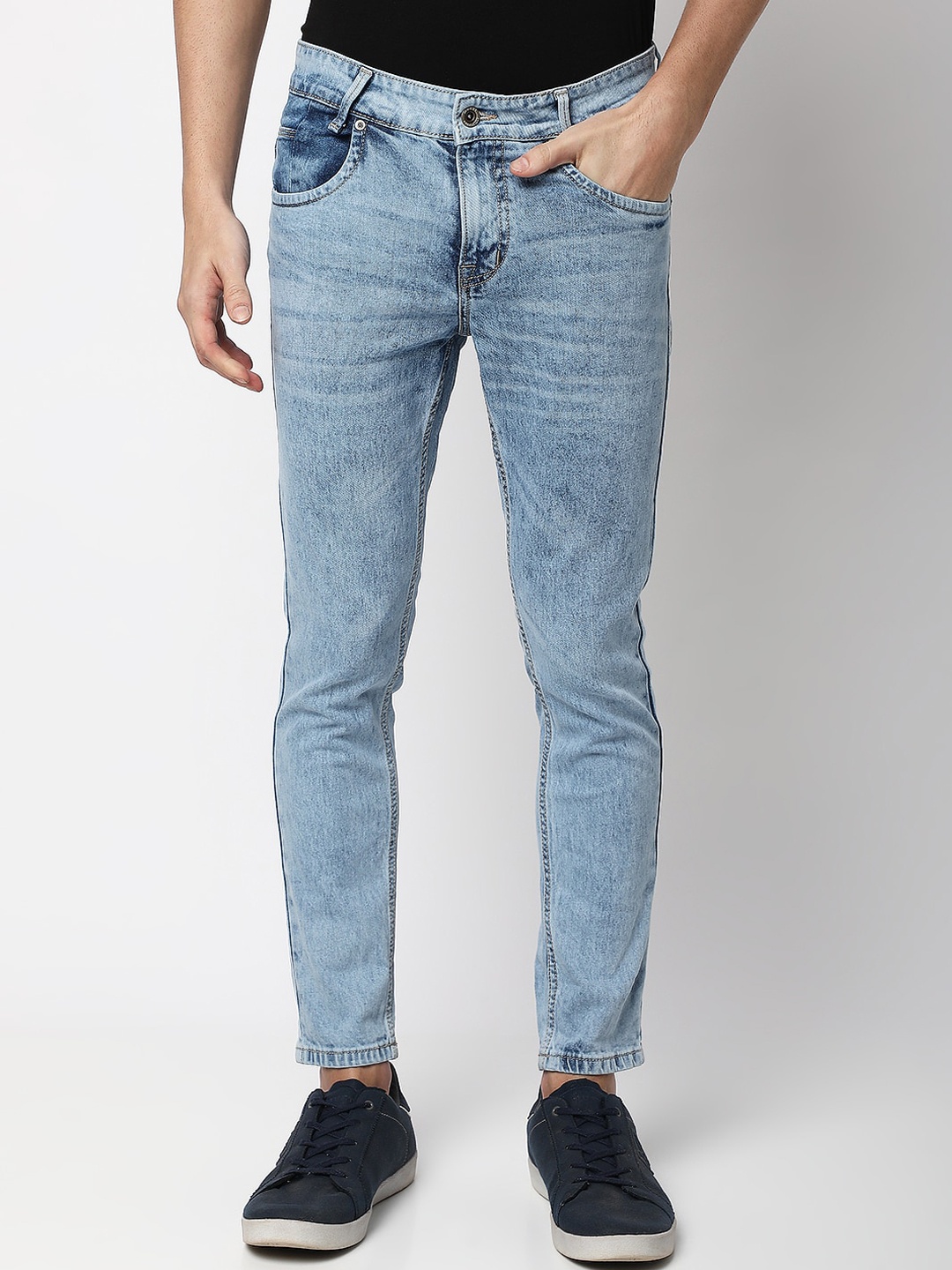 

Mufti Men Slim Fit Heavy Fade Clean Look Whiskers Stretchable Jeans, Blue