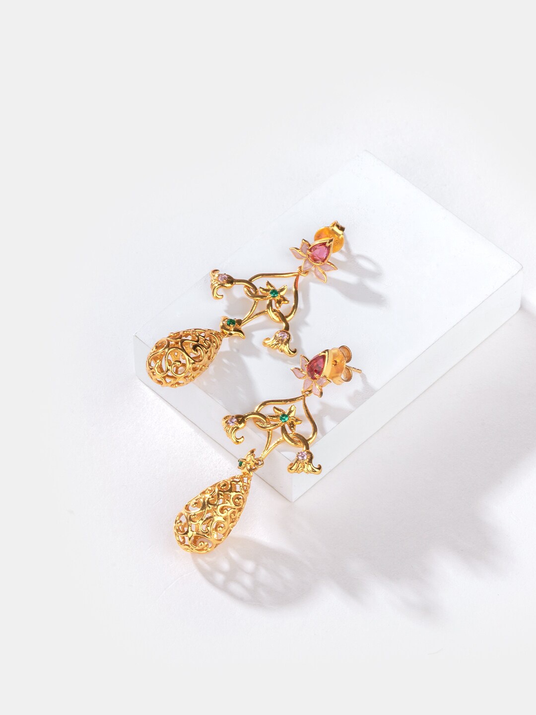 

SHAYA Gold-Plated Contemporary Sterling Sliver Drop Earrings