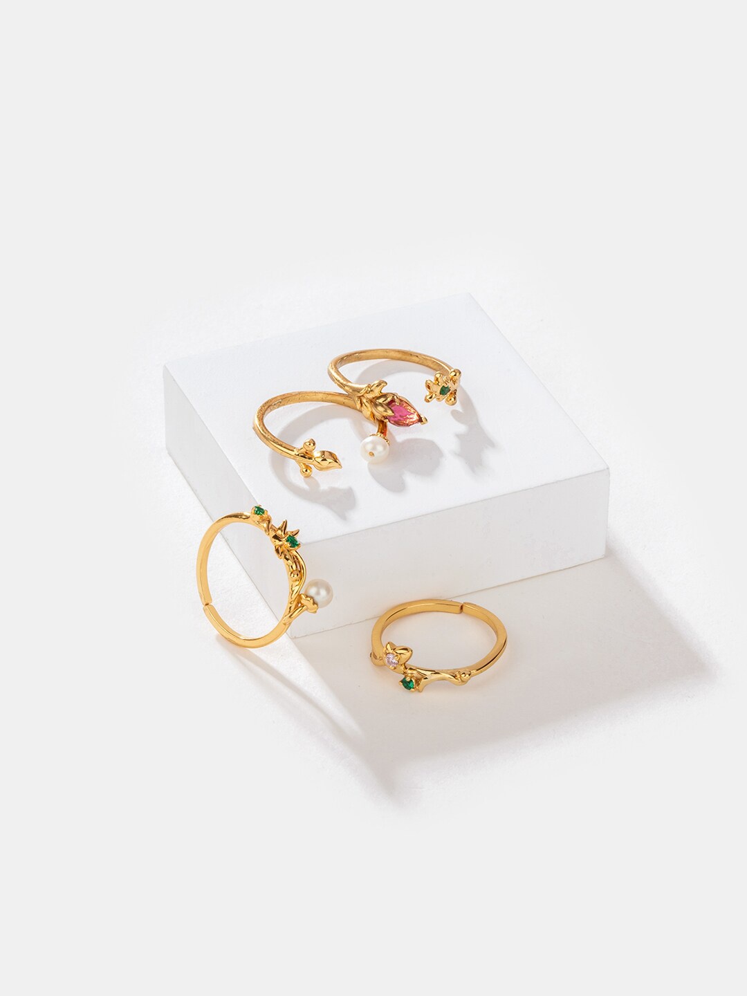 

SHAYA Set Of 4 925 Sterling Silver Gold-Plated & Stone-Studded Finger Ring