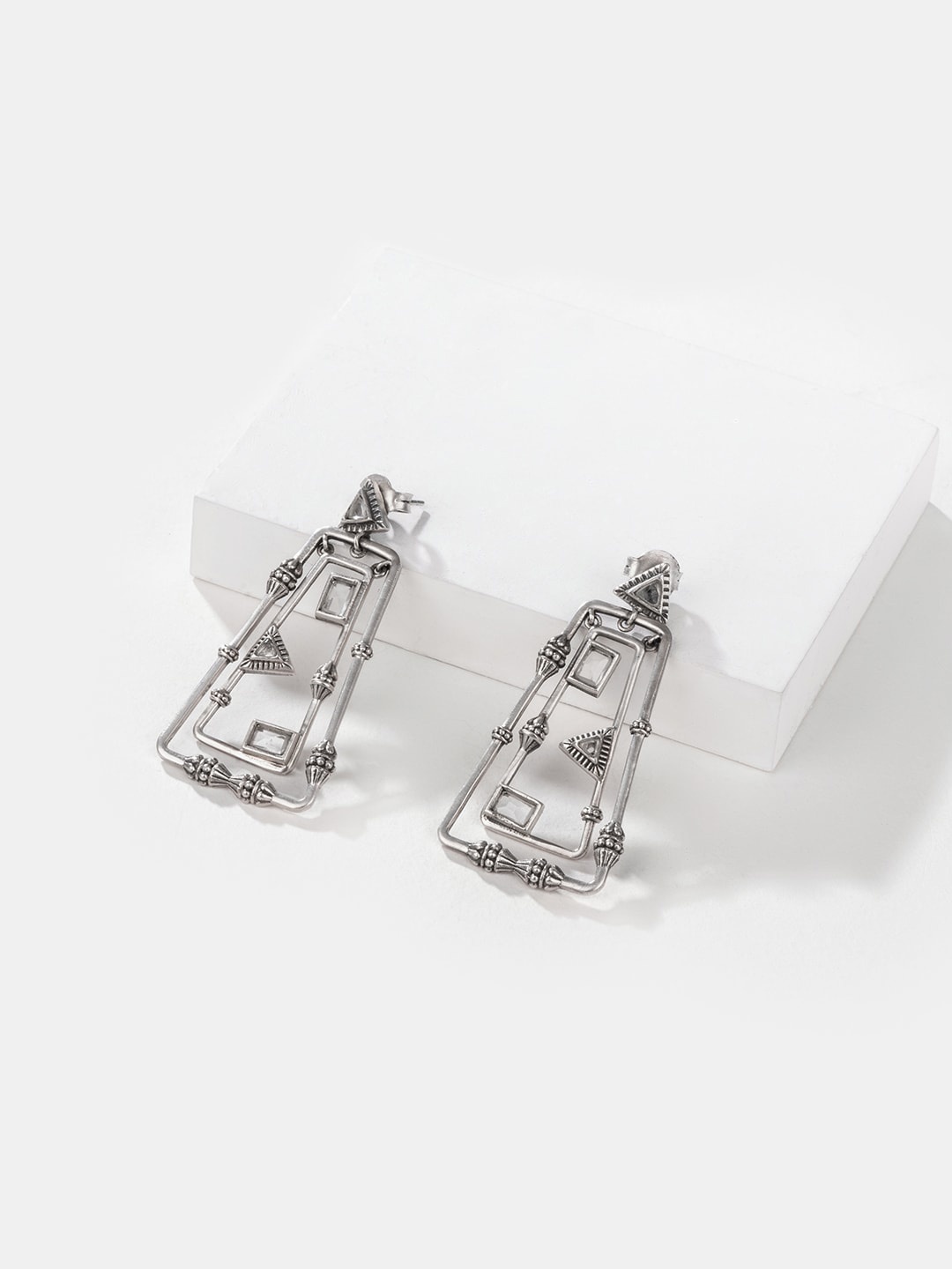 

SHAYA Silver-Plated Contemporary Drop Earrings