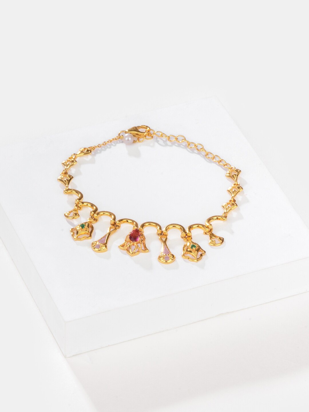 

SHAYA Women 925 Sterling Silver Gold-Plated Link Bracelet