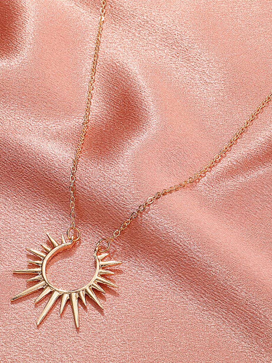 

SALTY Gold-Plated Necklace