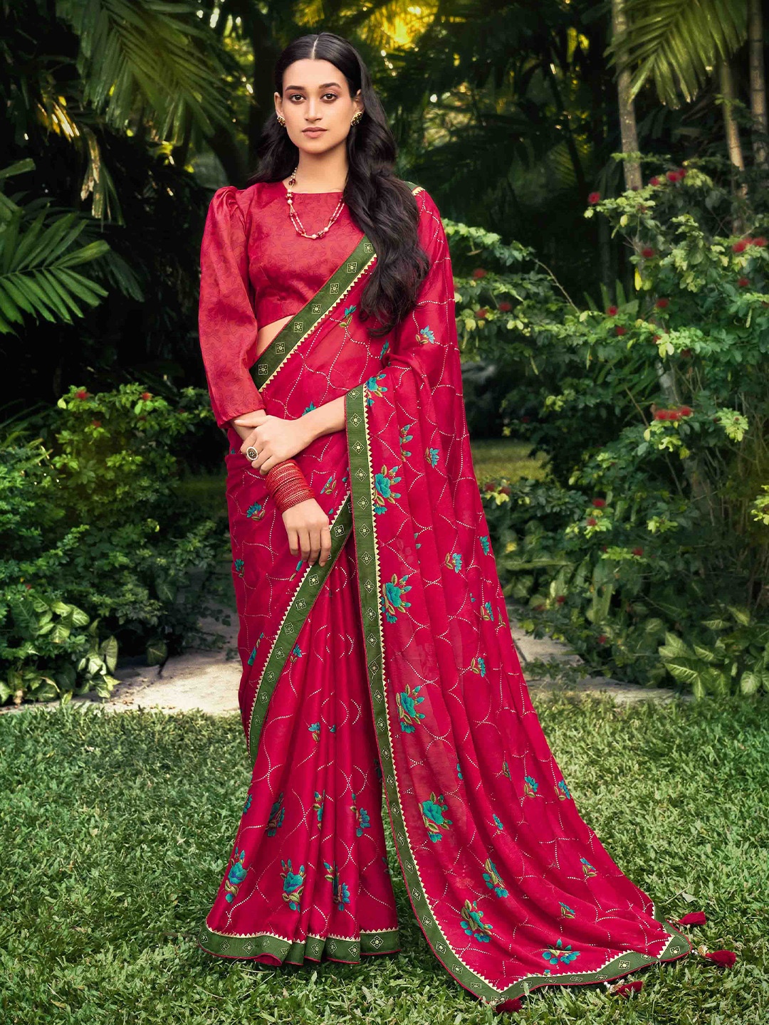 

all about you Pink & Green Floral Printed Embellished Saree