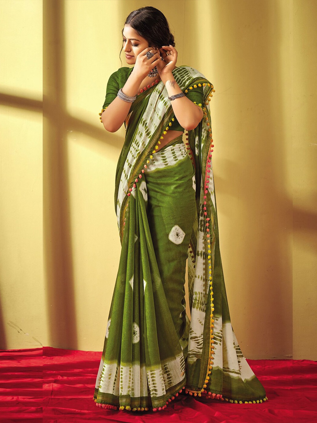 

all about you Green & White Bandhani Printed Zari Pure Cotton Saree