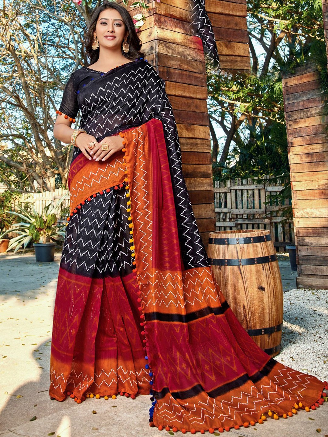 

all about you Black & Red Striped Embellished Pure Cotton Saree