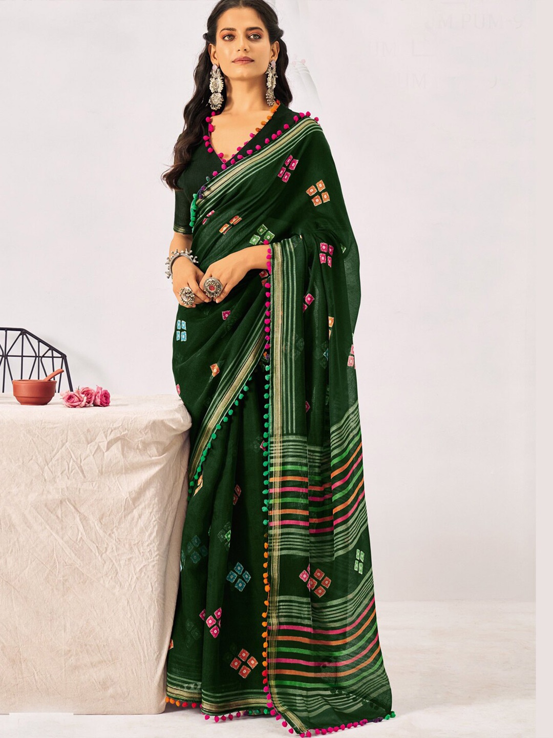 

all about you Green & Magenta Bandhani Printed Embellished Pure Cotton Saree