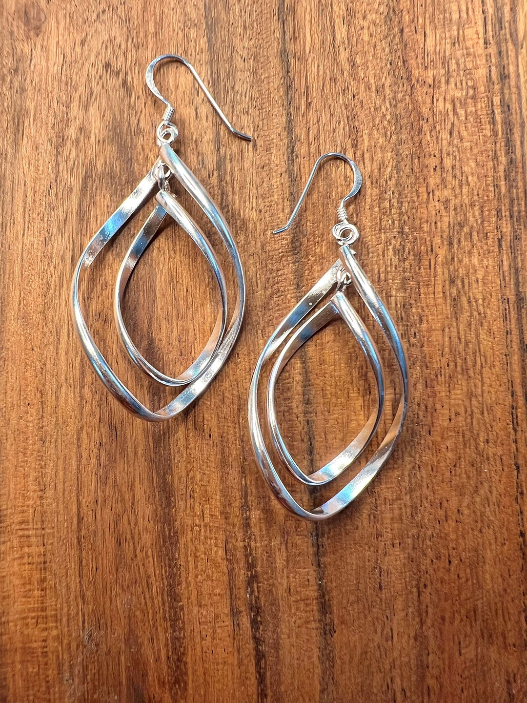 

Arte Jewels Teardrop Shaped Drop Earrings, Silver