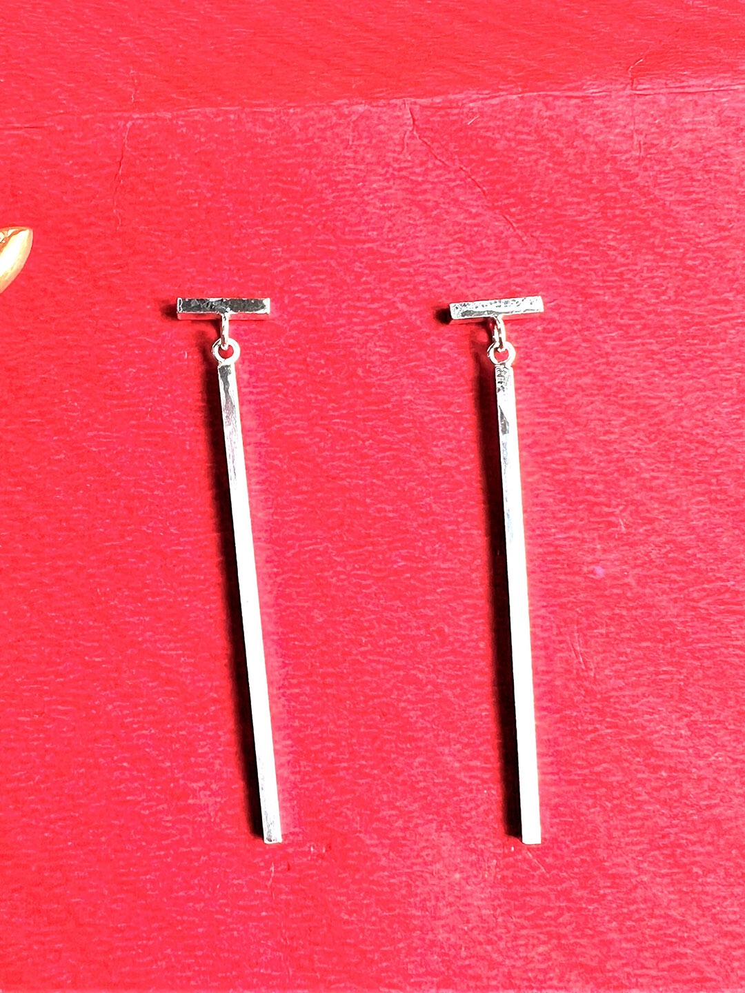 

Arte Jewels 925 Silver Contemporary Drop Earrings