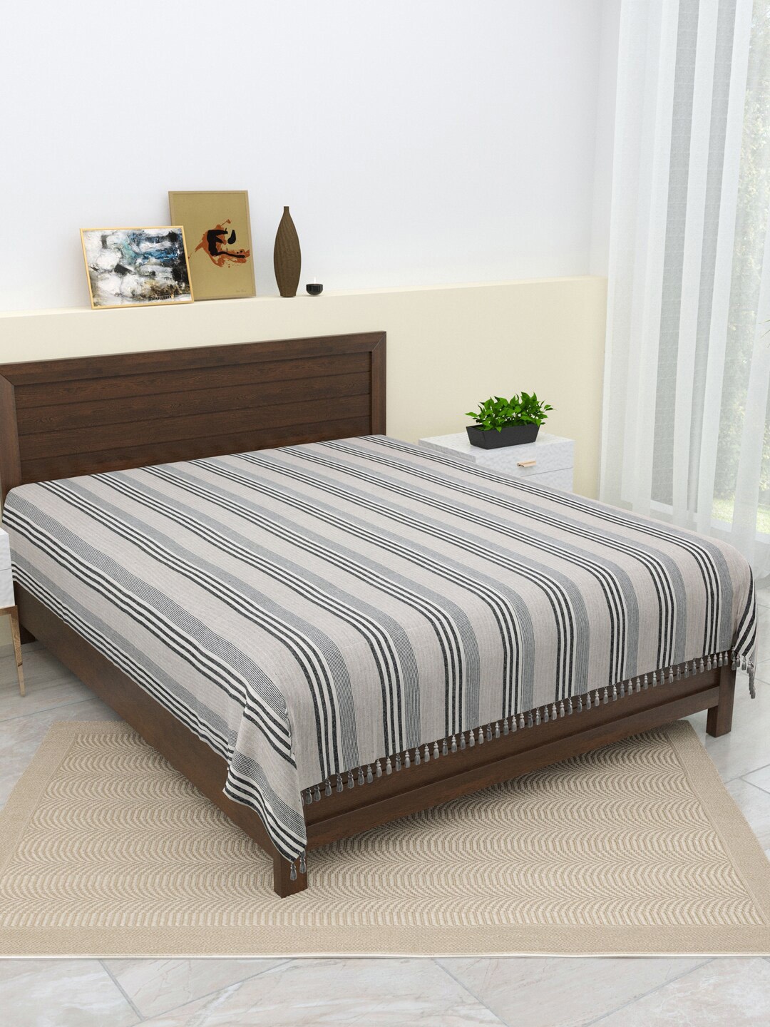 

Varde Grey & Black Striped Pure Cotton Double King Bedcover