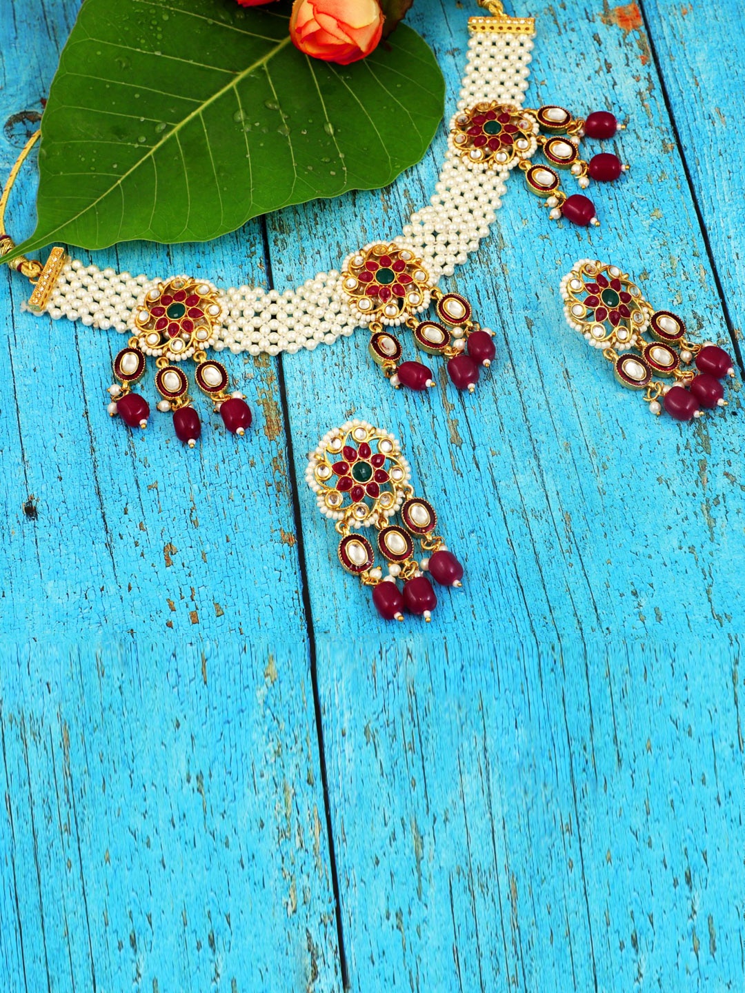 

MANSIYAORANGE Gold-Plated Stone-Studded Necklace & Earrings