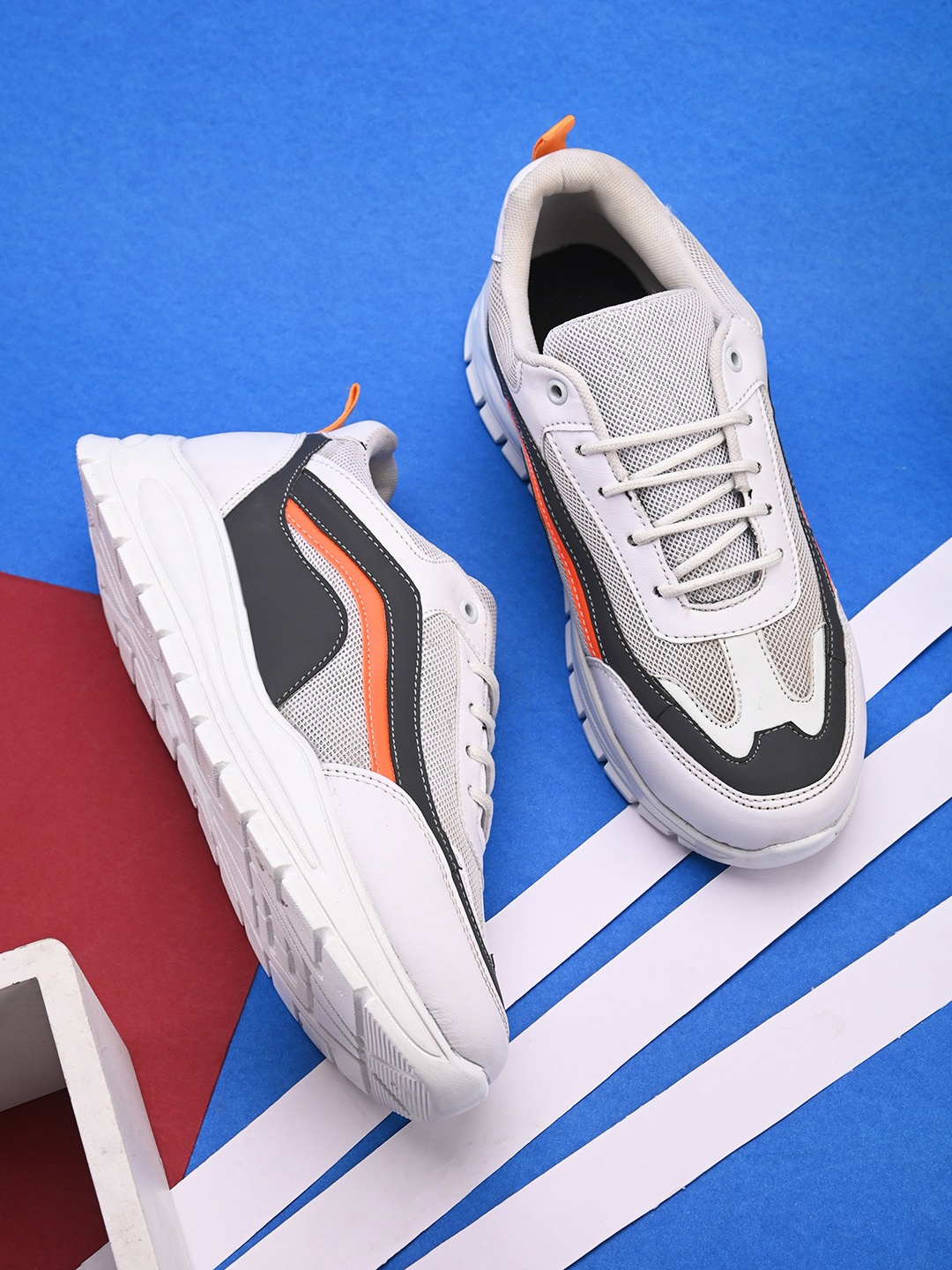 

Provogue Men Colourblocked Sneakers, White