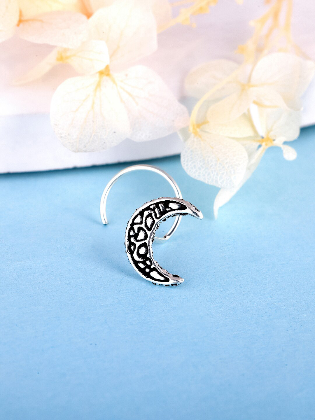 

GIVA 925 Sterling Silver Rhodium-Plated Moon Shaped Oxidised Nosepin