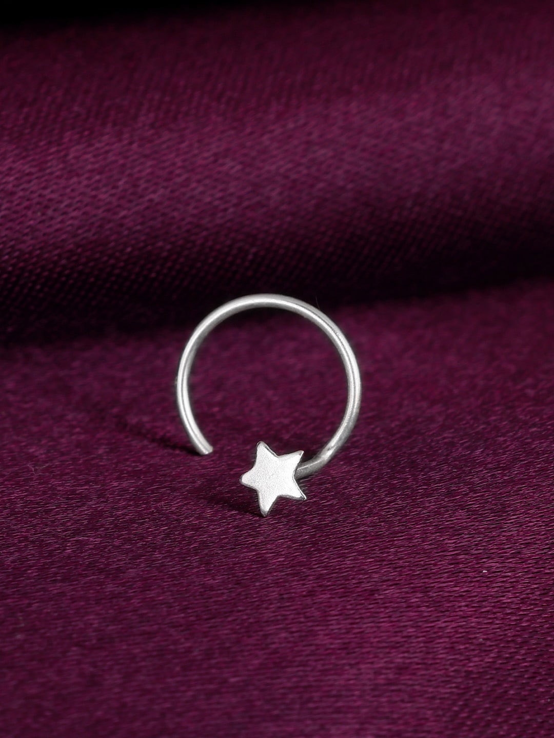 

GIVA 925 Sterling Silver Rhodium-Plated Star Shaped Nosepin