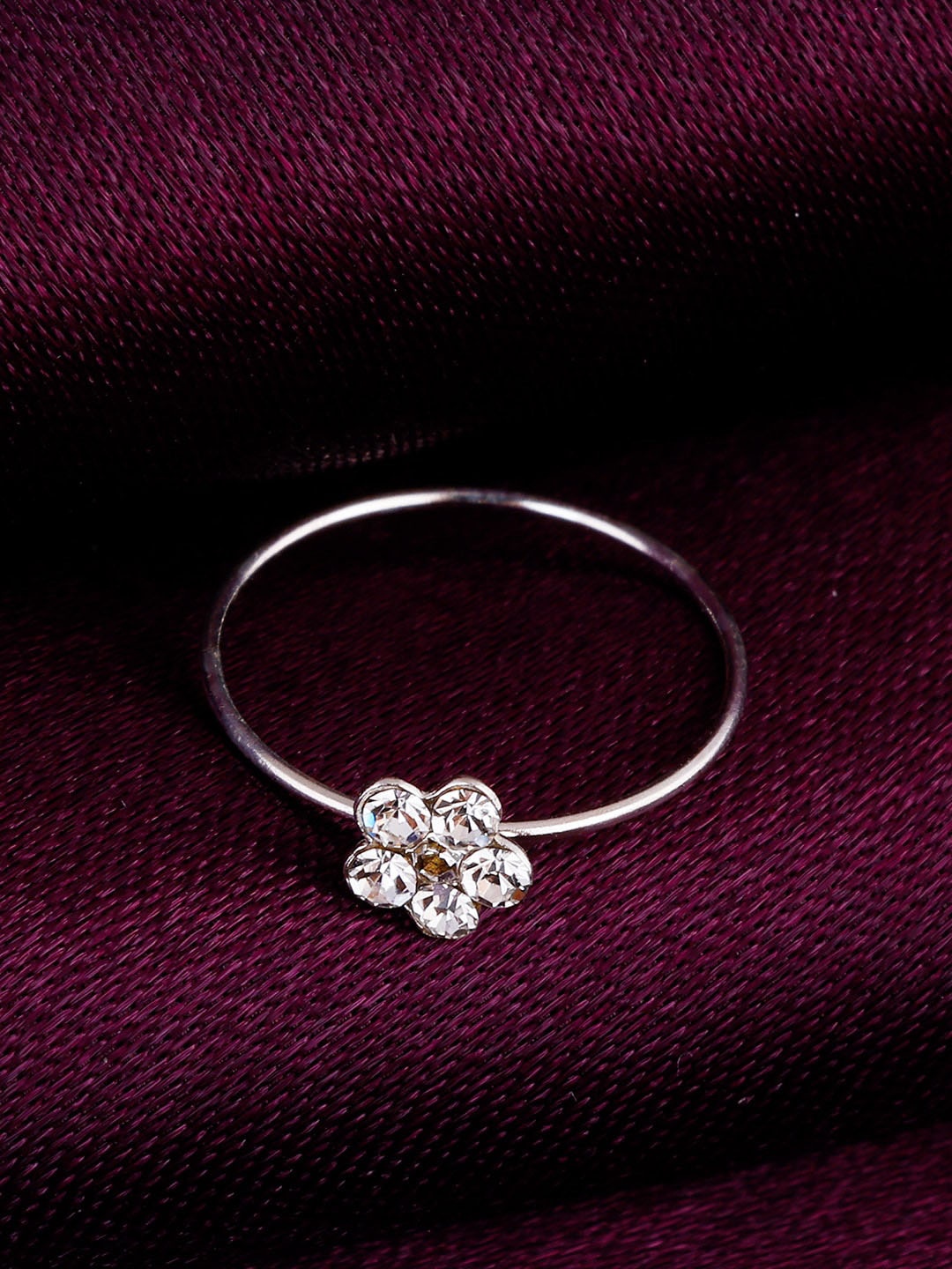 

GIVA 925 Sterling Silver Rhodium-Plated Star Shaped Nosepin