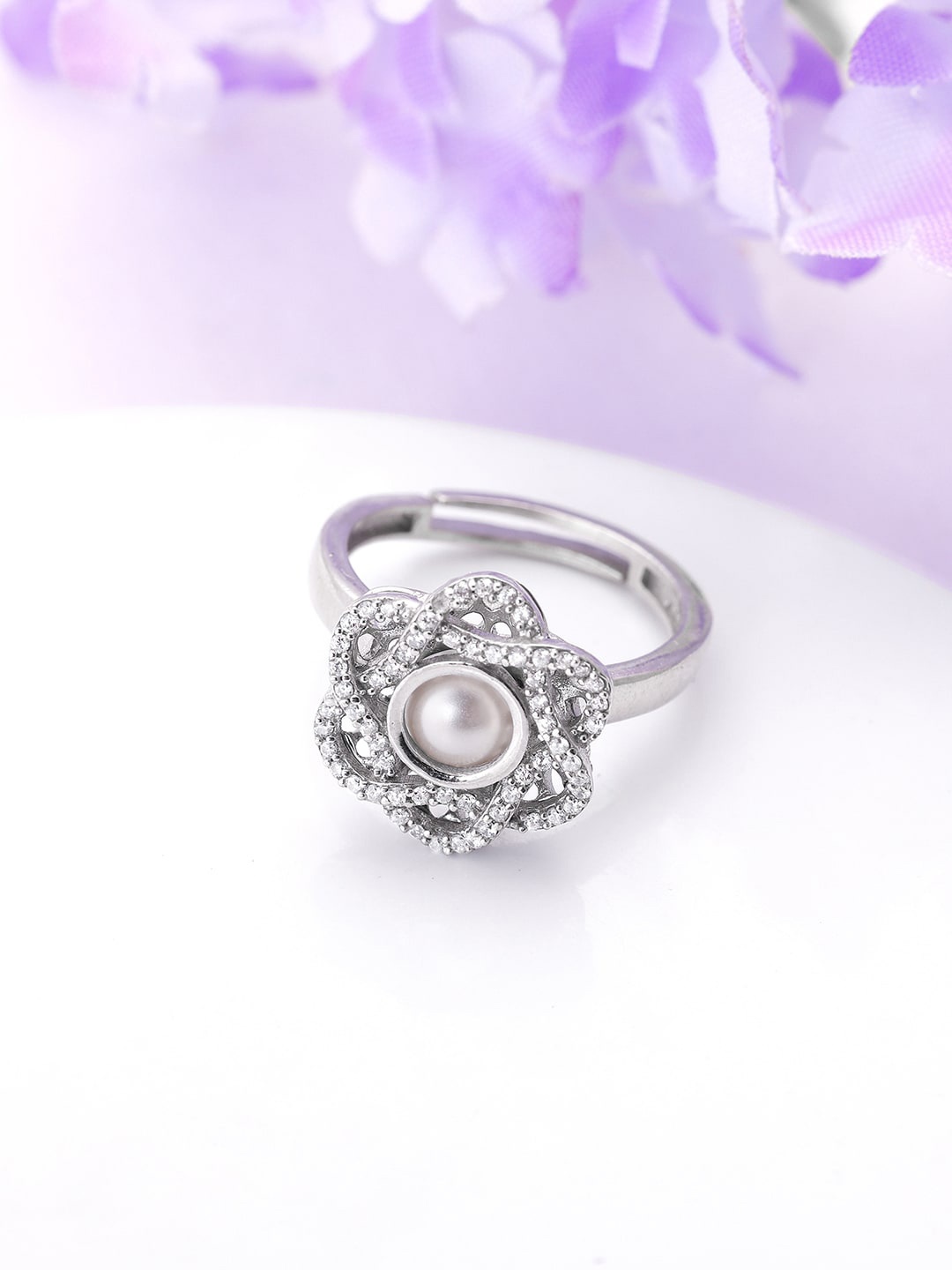 

GIVA 925 Sterling Silver Rhodium-Plated Pearl-Studded Finger Ring