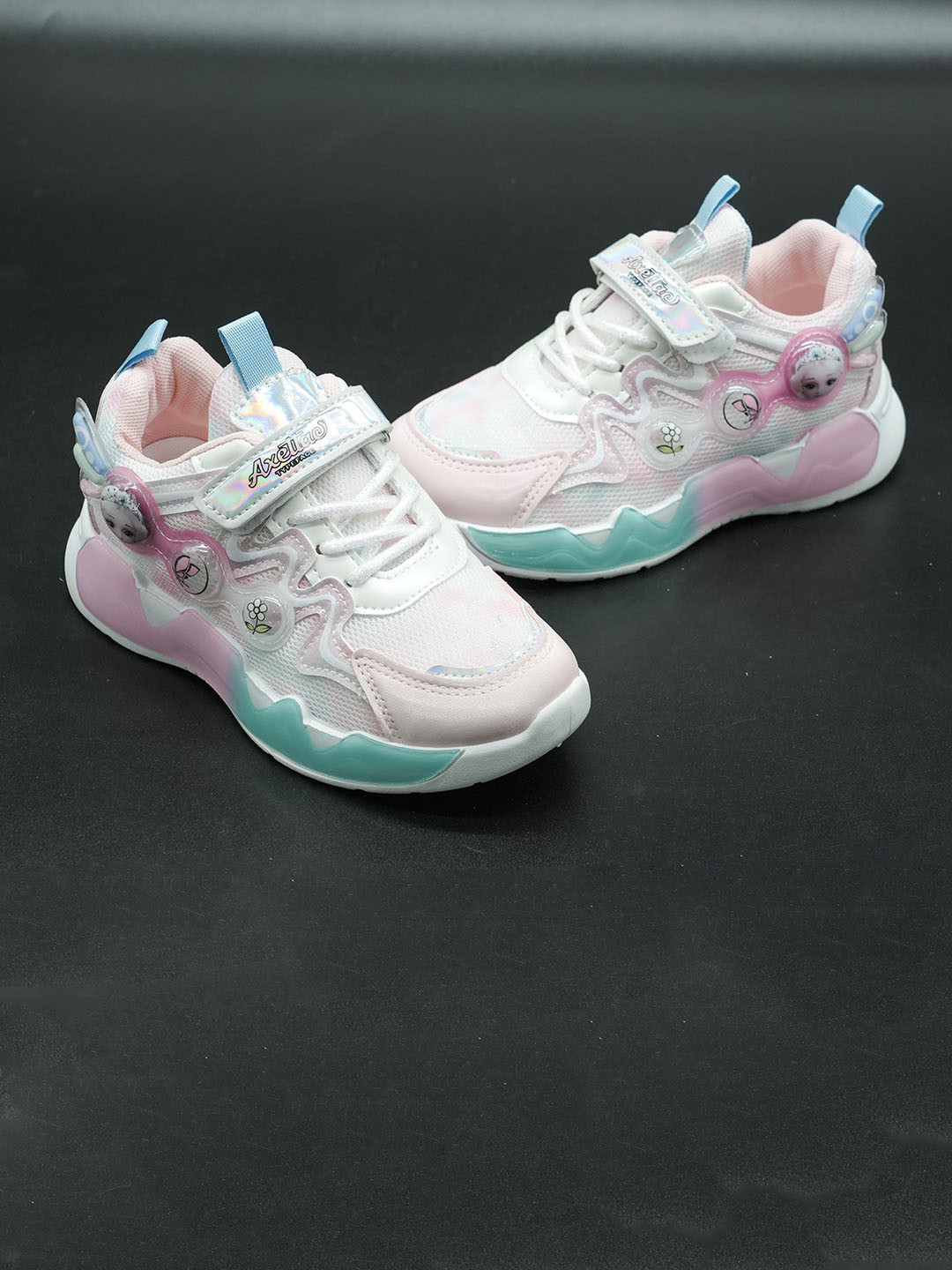 

FEETWELL SHOES Girls Woven Design Sneakers, White