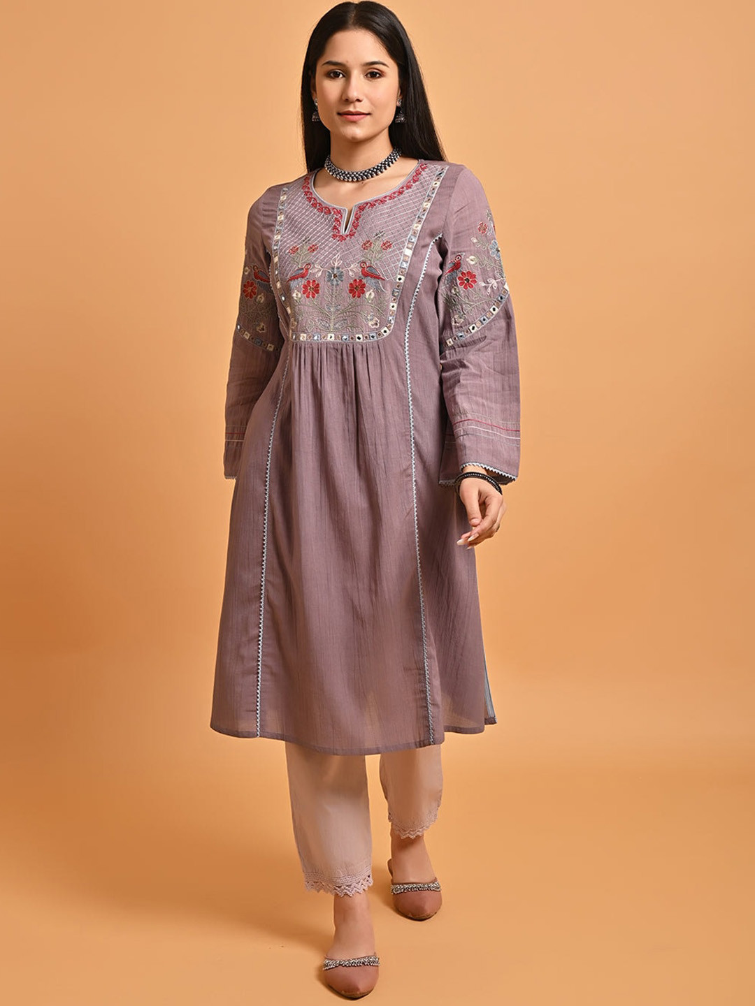 

Lakshita Floral Yoke Design Thread Work Kurta, Lavender