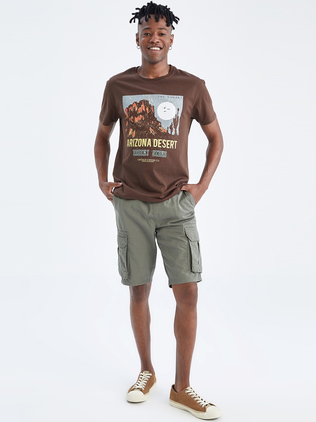 

DeFacto Men Mid-Rise Cotton Cargo Shorts, Grey